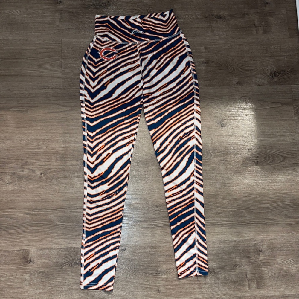 Bears workout leggings size small